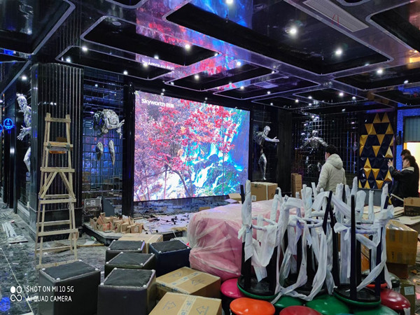 武隆室内P2.5全彩显示屏