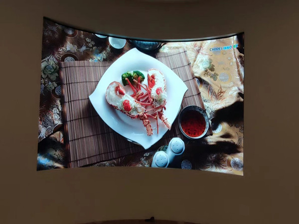 武隆室内P2.5弧形LED屏